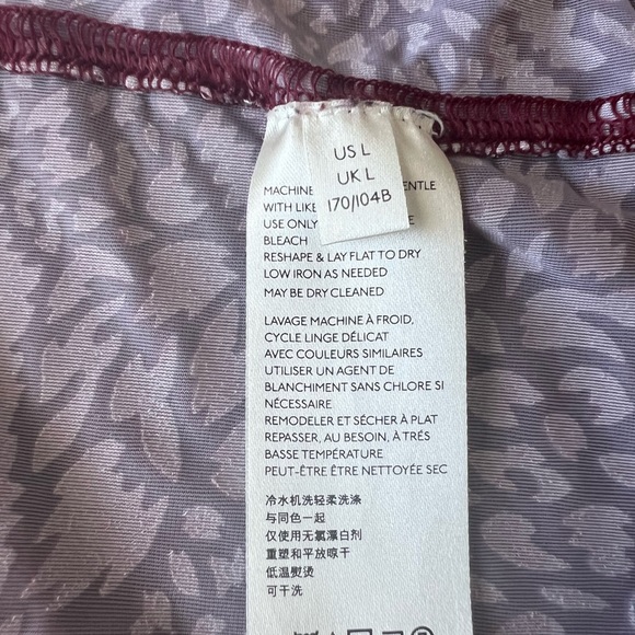 We The Free by Free People Teddy Velvet Tee | maroon | L - Picture 11 of 11